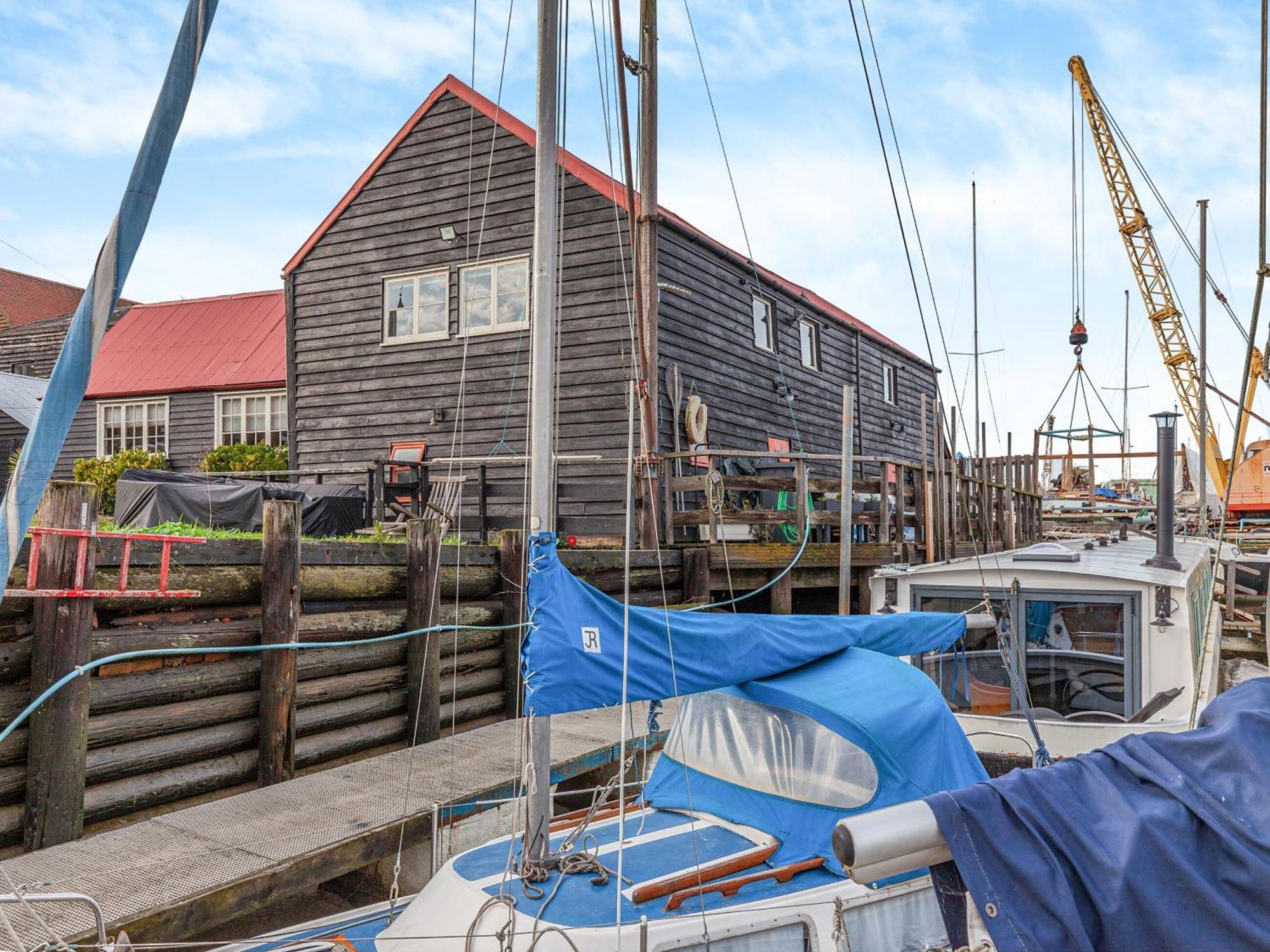 Holiday home Sail Loft-uk45571
